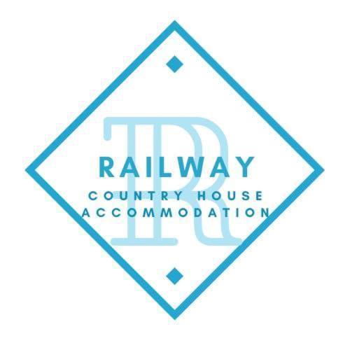 Railway Country House Гори Екстериор снимка